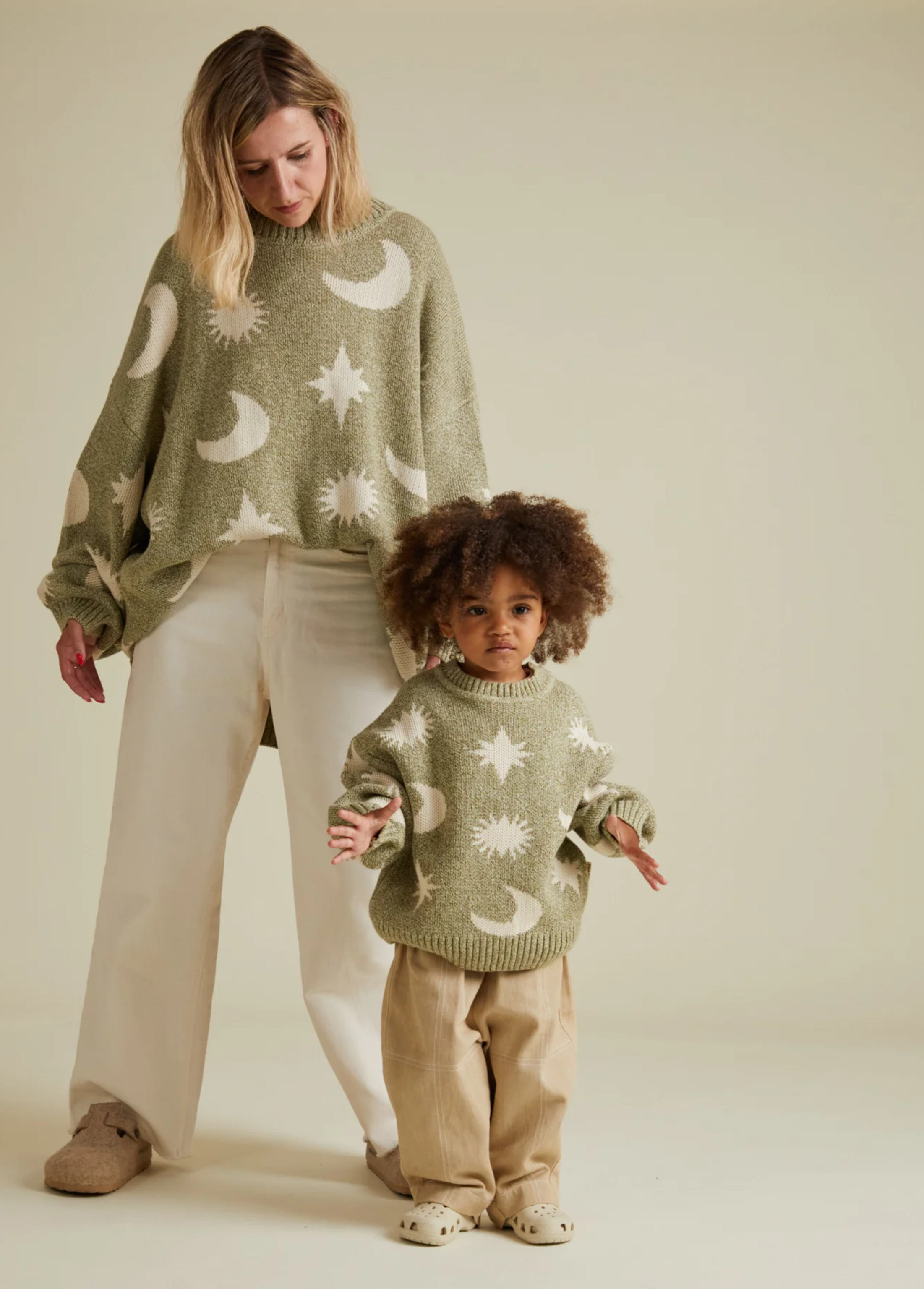 Cozmo sweater matcha moon star