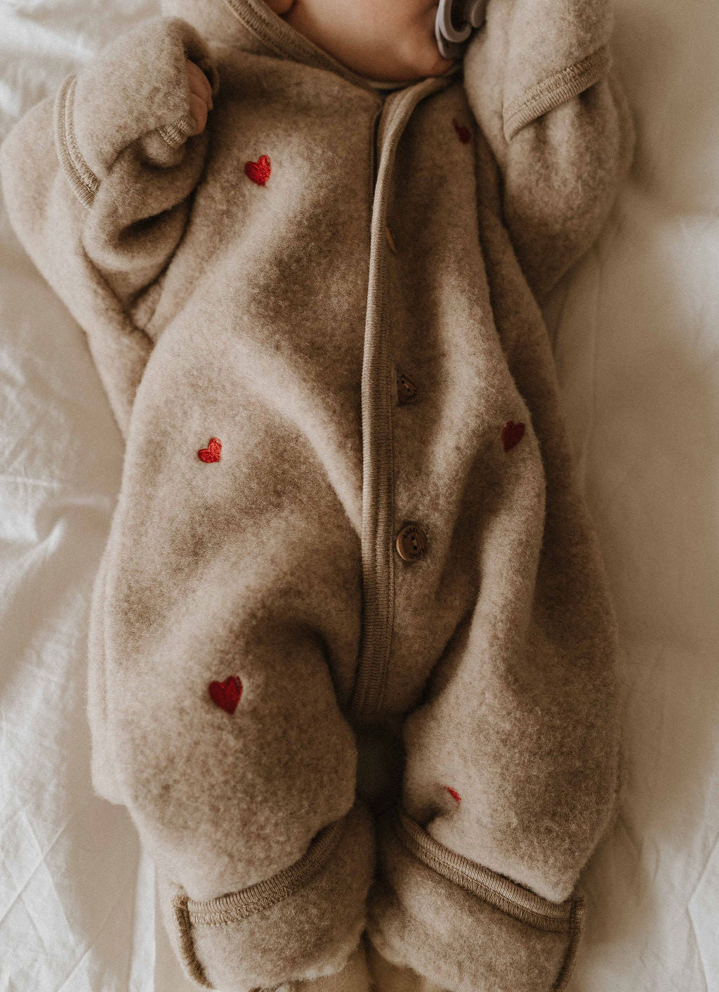 Engel natur overall wolfleece sand limited edition aan bij baby