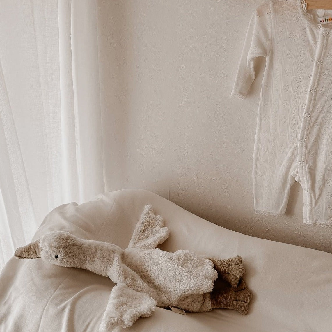 Knuffel in de vorm van een witte eend voor baby's / kinderen van Senger lifestyle 2.