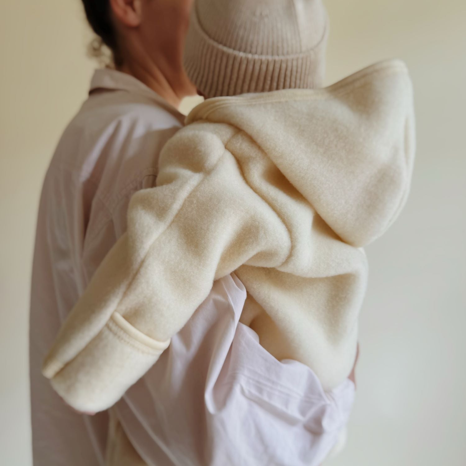 Overall wolfleece naturel lifestyle,