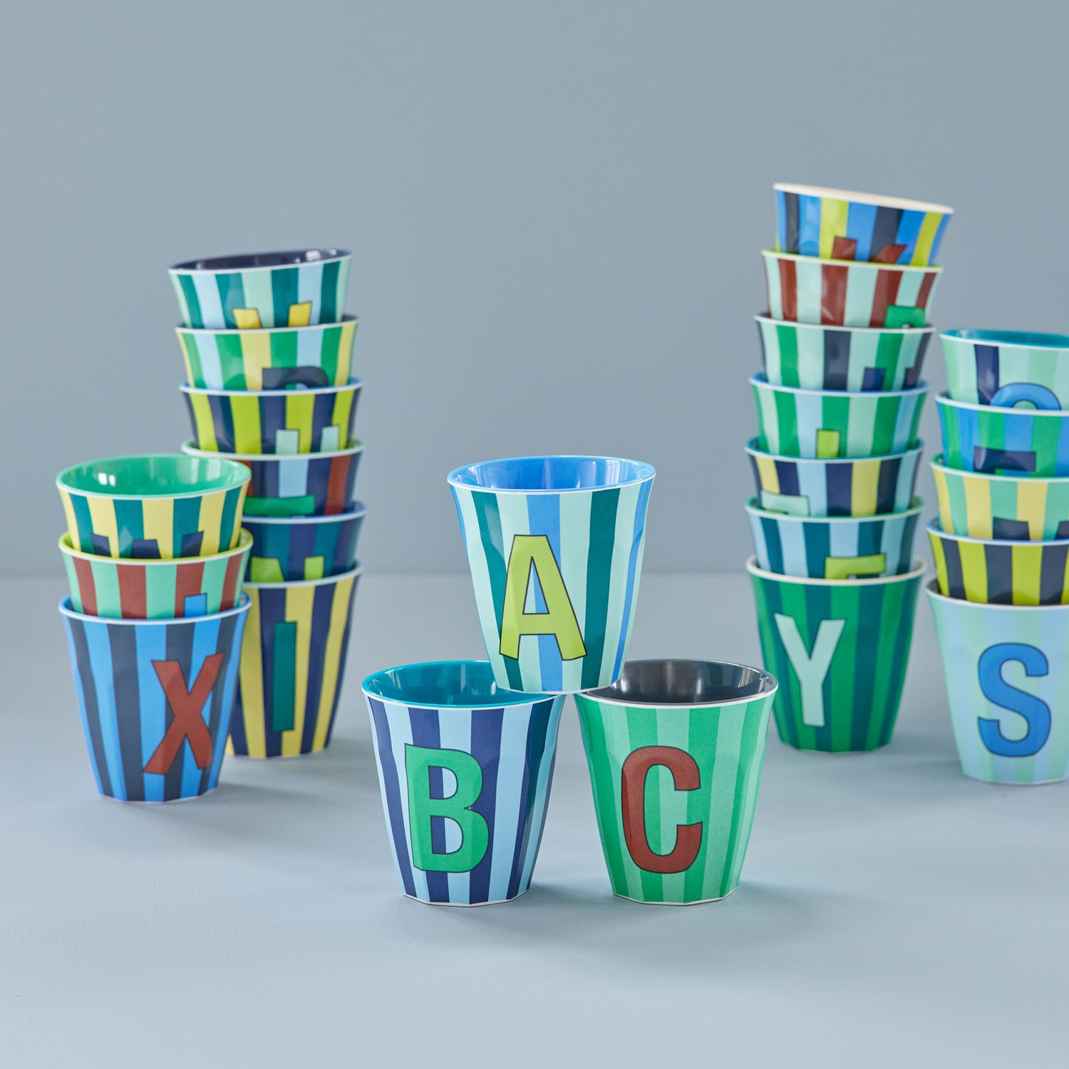 Alfabetbekers per stuk jongens