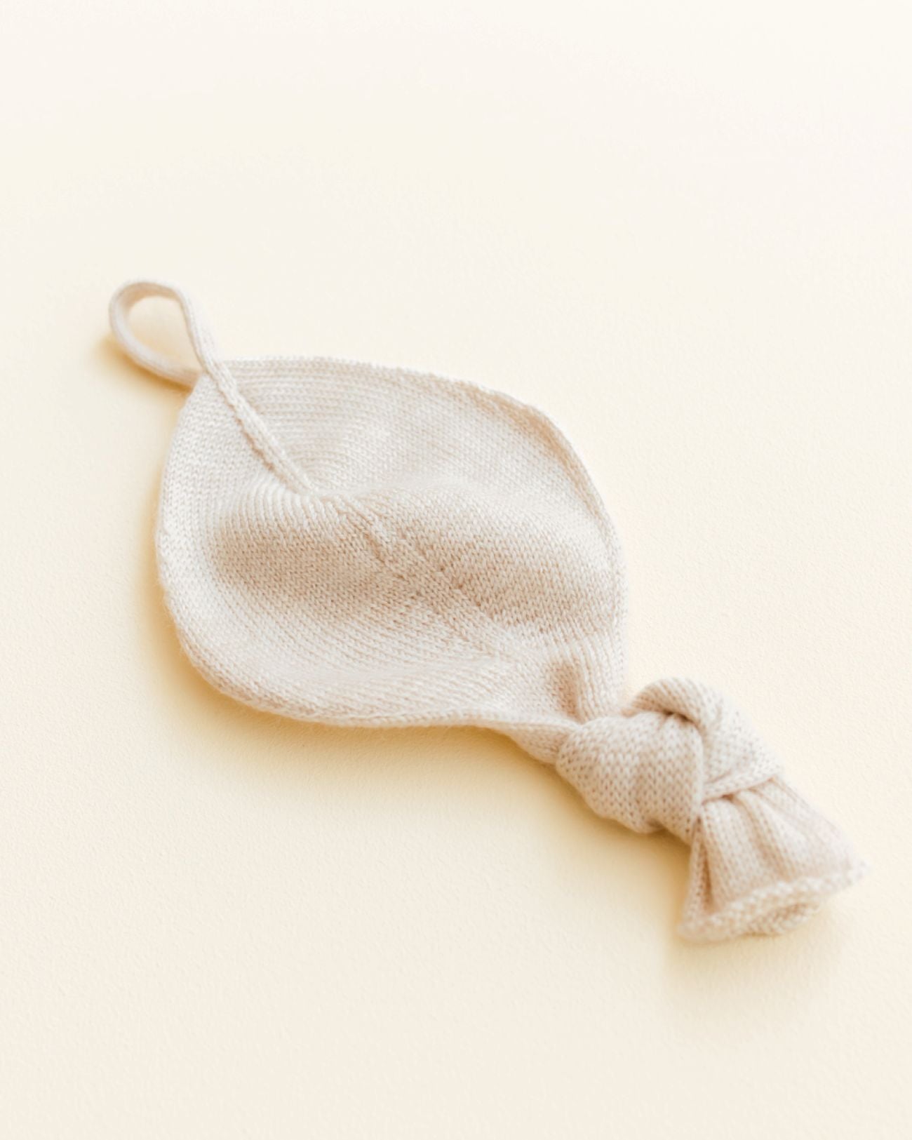 Speendoekje cream hvid close up