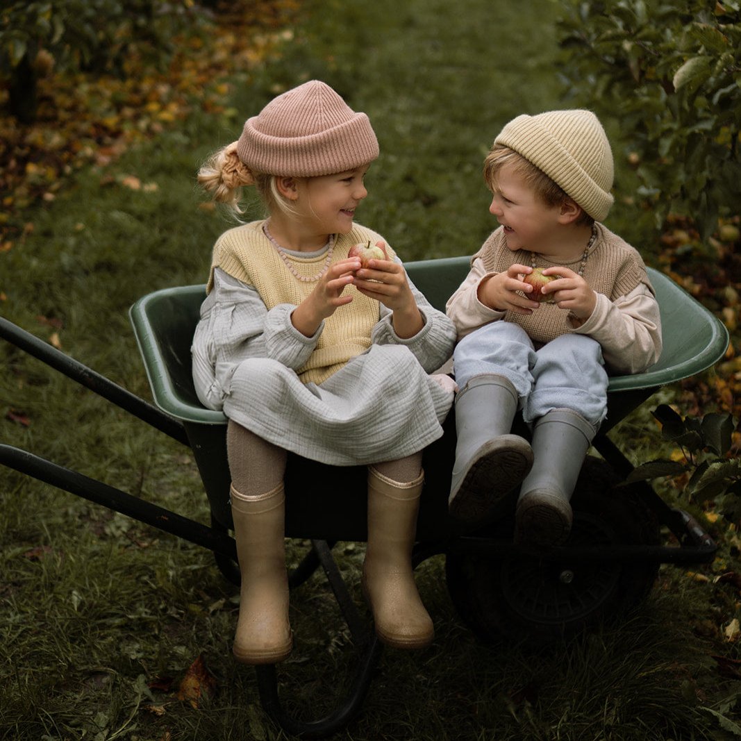 Vest harvey kids light yellow Hvid lifestyle