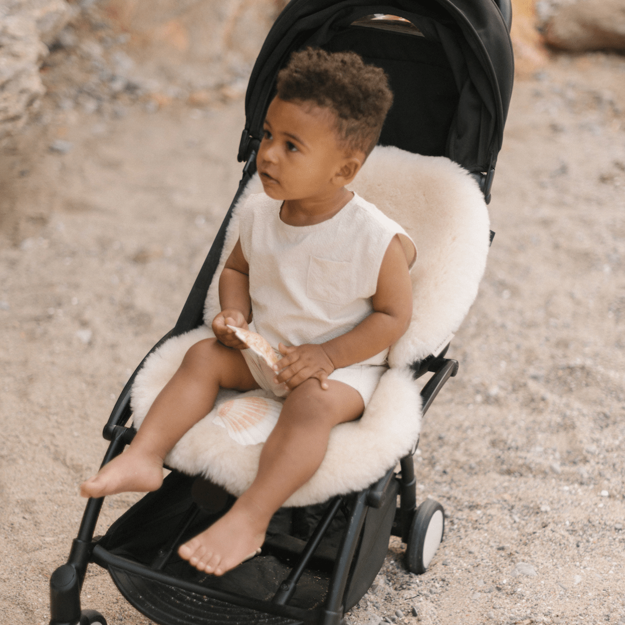 Sheepskin snuggler milk - Charly's