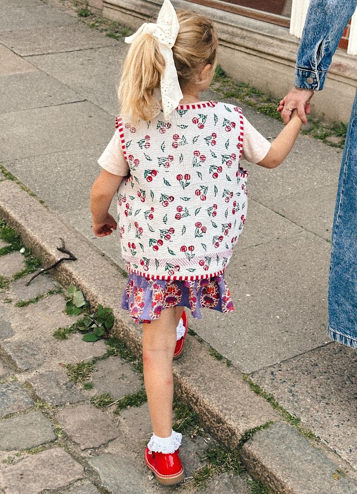 PRE-ORDER Gro MINI Vest Cherry