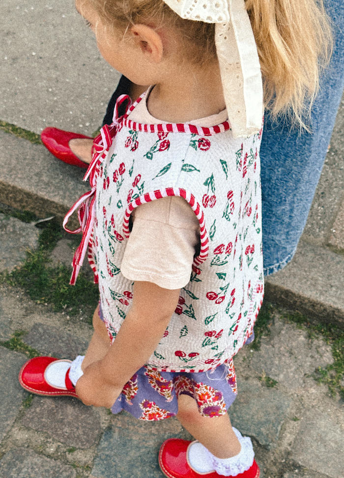 PRE-ORDER Gro MINI Vest Cherry