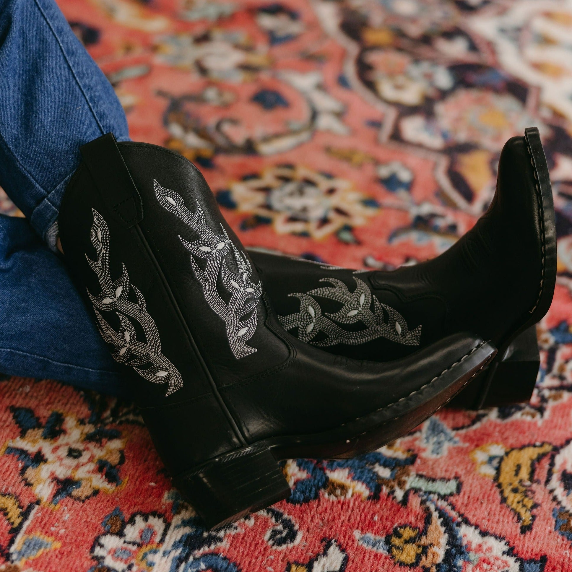 Zwarte cowboy boots gemaakt voor leer voor kinderen en volwassenen van Bootstock