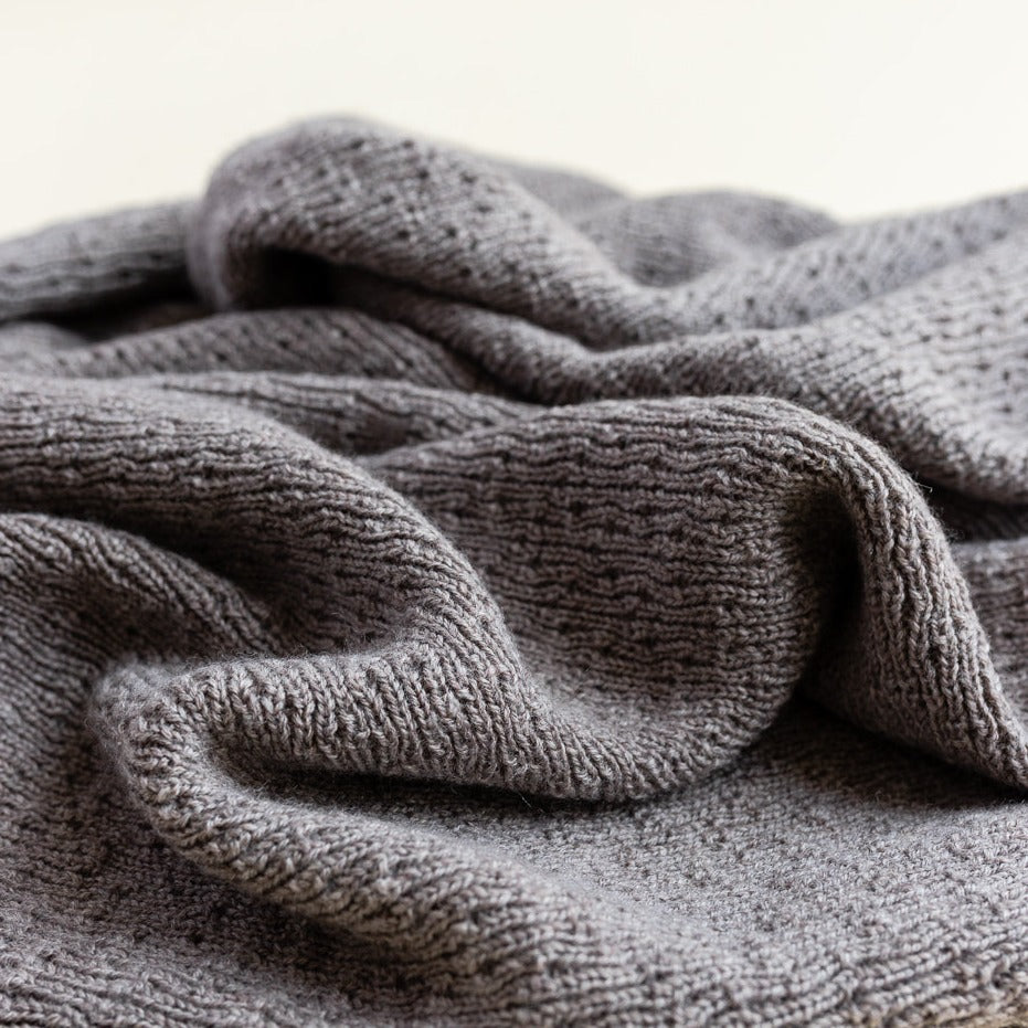 Gebreide deken voor baby's / kids in Otter van HVID.