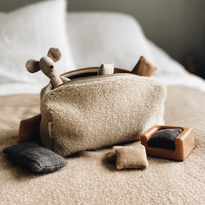 Studio NOOS Etui ecru teddy