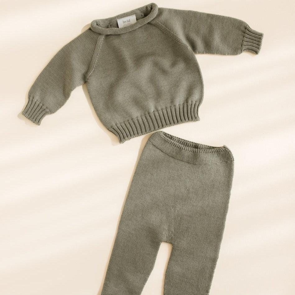 Gebreide trui voor baby's in de kleur groen van HVID.