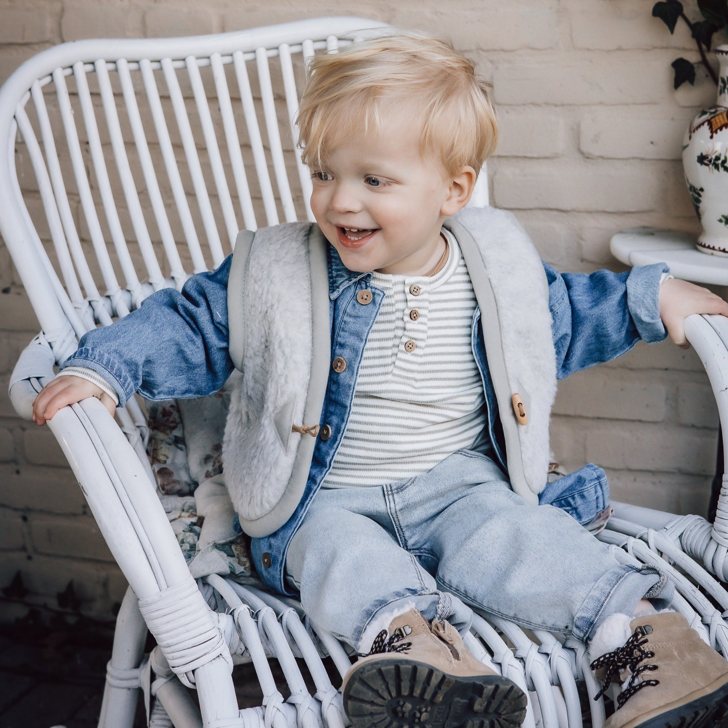 Alwero Bodywarmer junior grijs