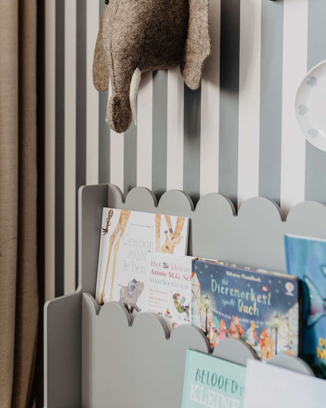 Boekenrek vintage ice blue grey