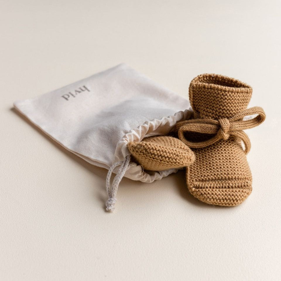 BOoties in zakje Booties ochre hvid