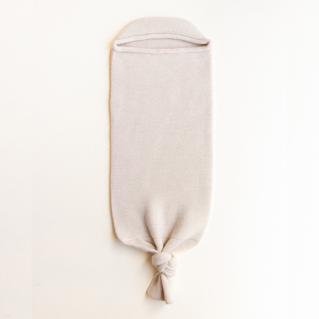 Cocoon cream Hvid voorzijde.