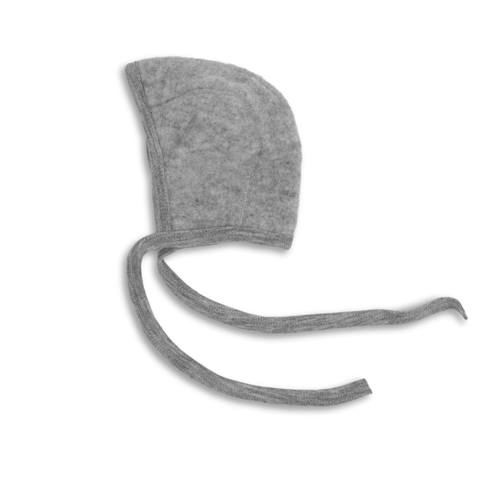 Engel Natur Fleece strikmutsje grijs