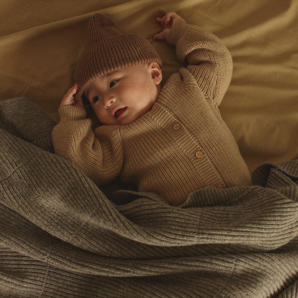 Ledikant deken Gaston Stone Hvid lifestyle 5. 