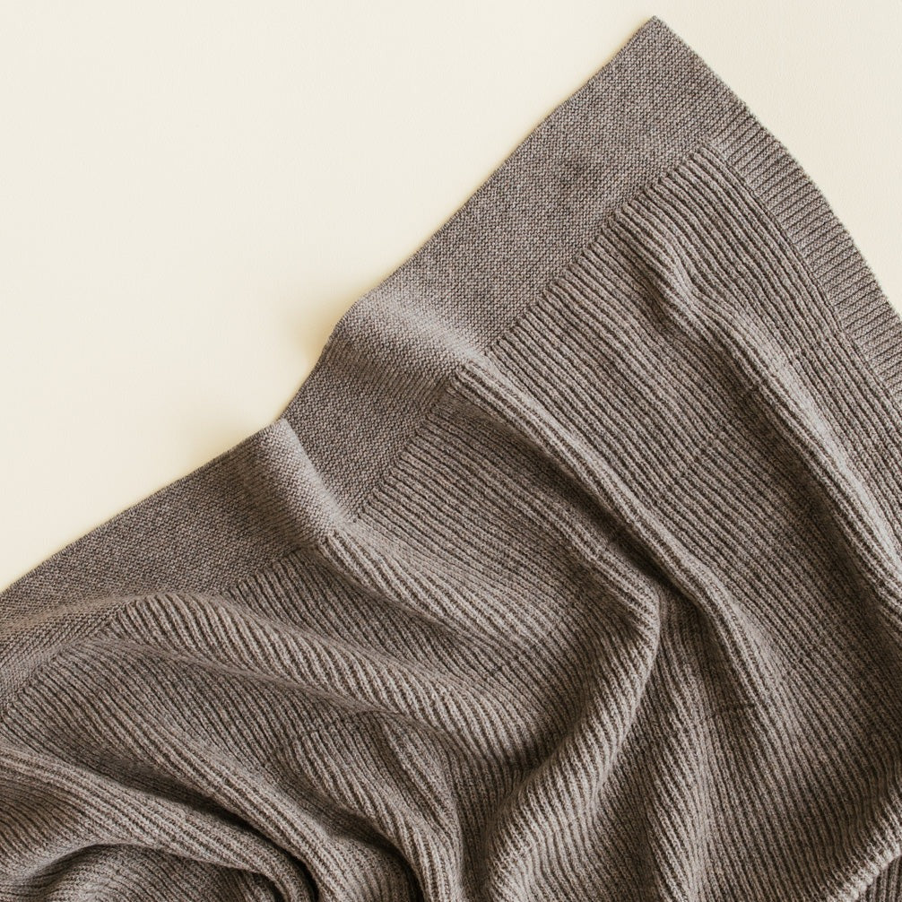 Ledikant deken Gaston Stone Hvid lifestyle 2.