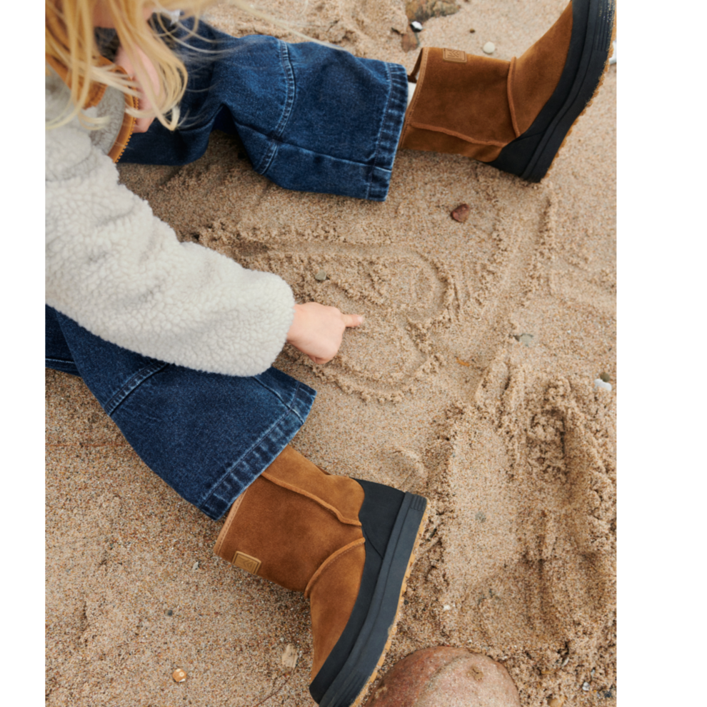 Mattie suede boot pecan