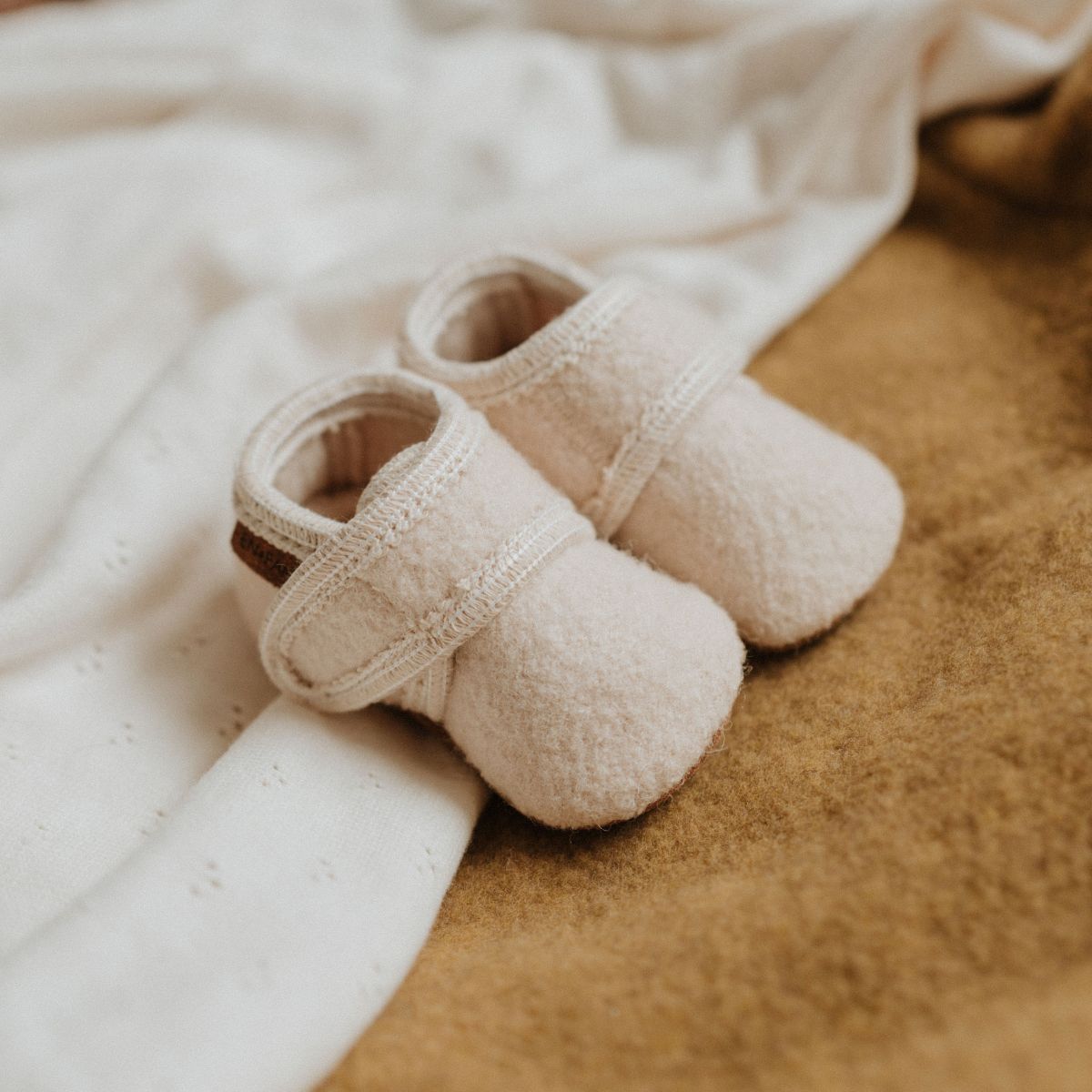 Limited edition babyslofjes