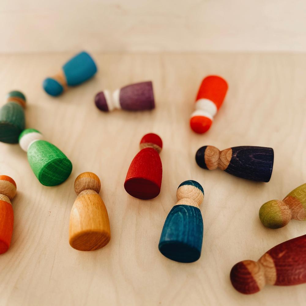 Regenboog vriendjes 12delig Grimms