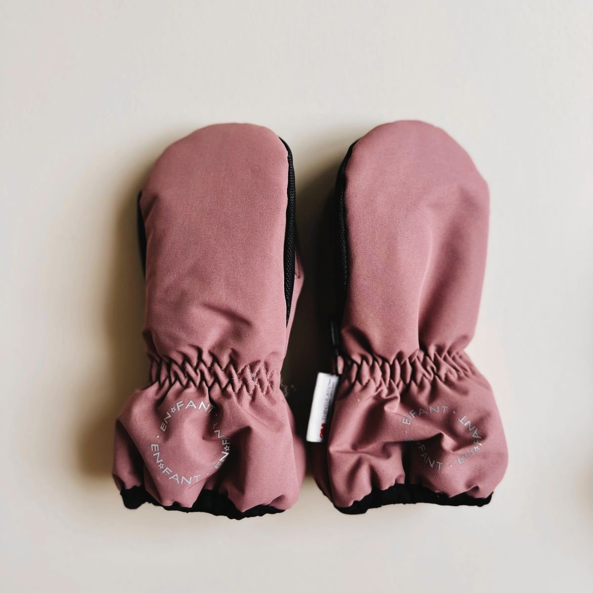 Wanten old rose Enfant voorzijde.