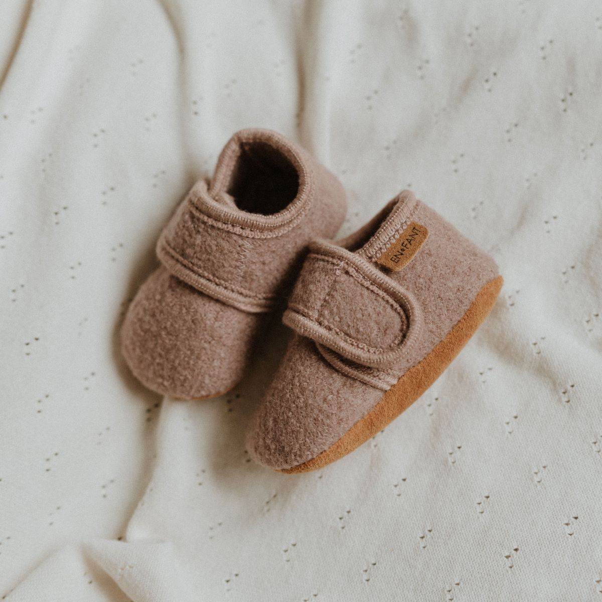 Babyslofjes wool rose