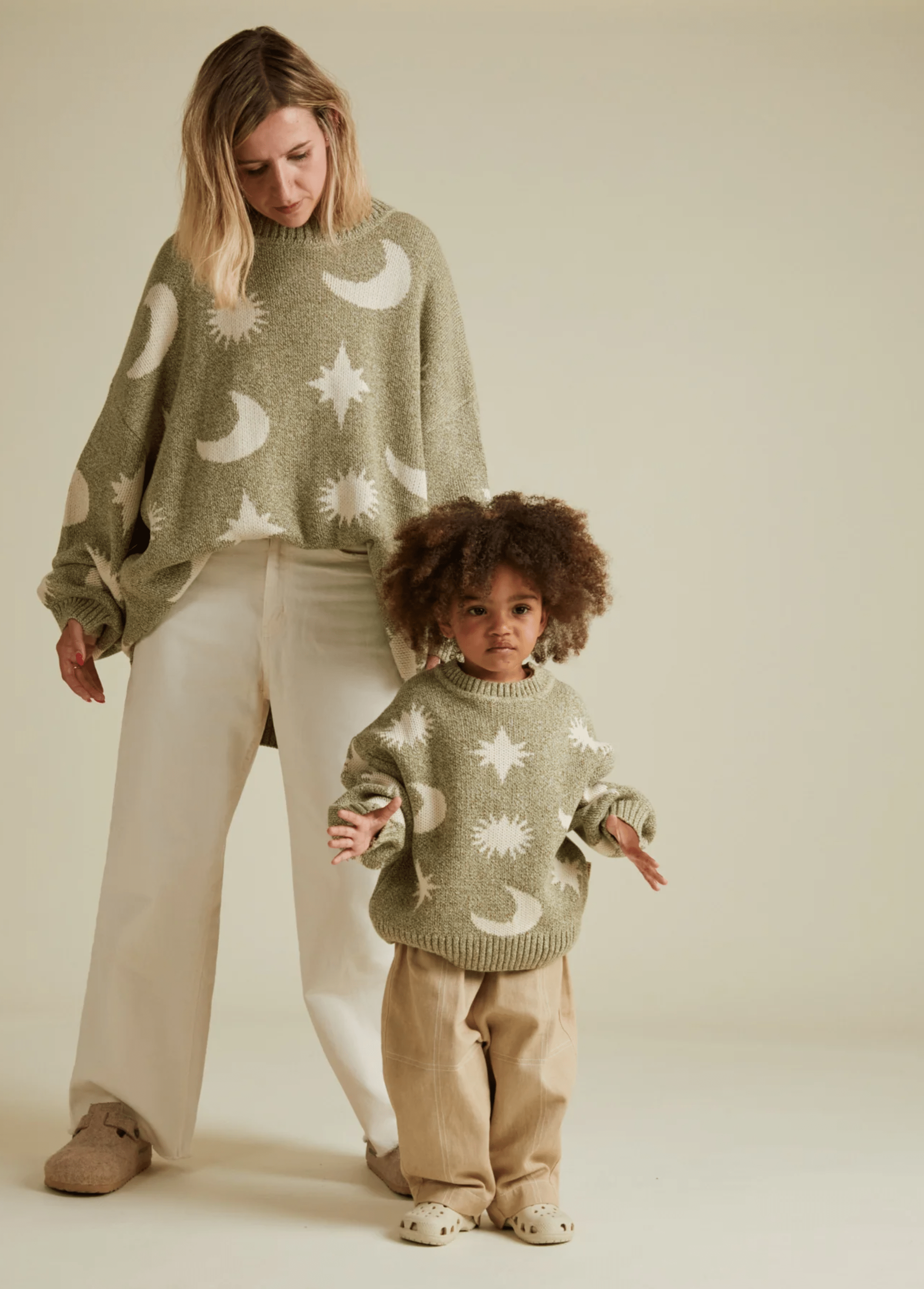 Cozmo sweater matcha moon star - Charly's