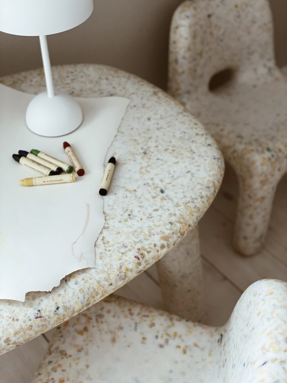 close up Charlie chair vanilla ecobirdy