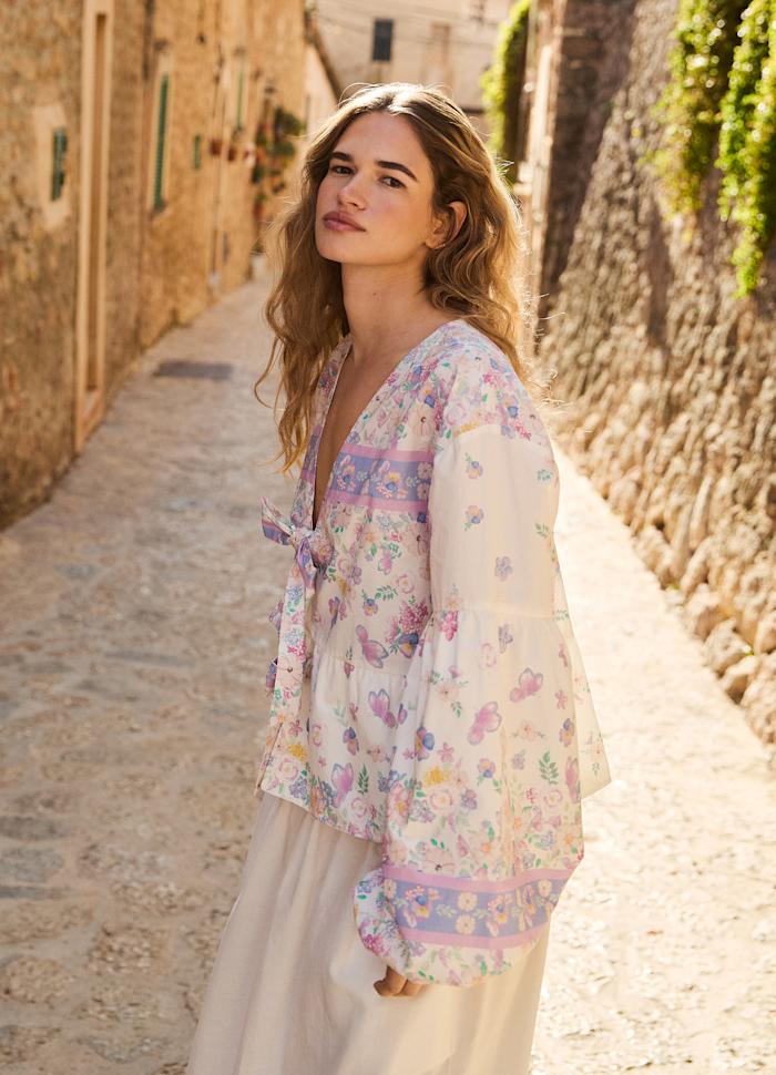 PRE - ORDER Pastel Top Pastel Florals - Charly's