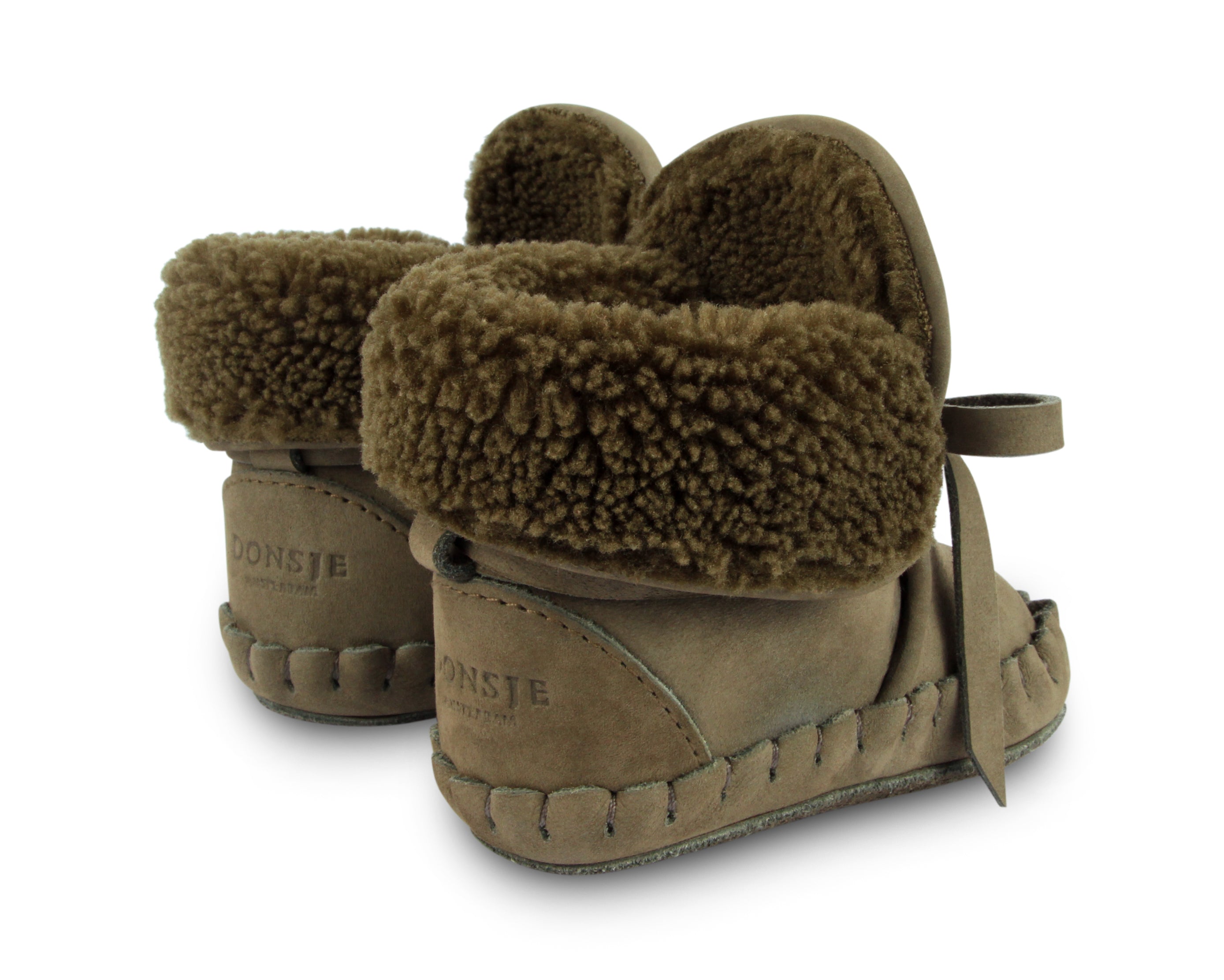 Suede wol gevoerde slofjes voor baby's in de kleur groen grijs van Donsje.