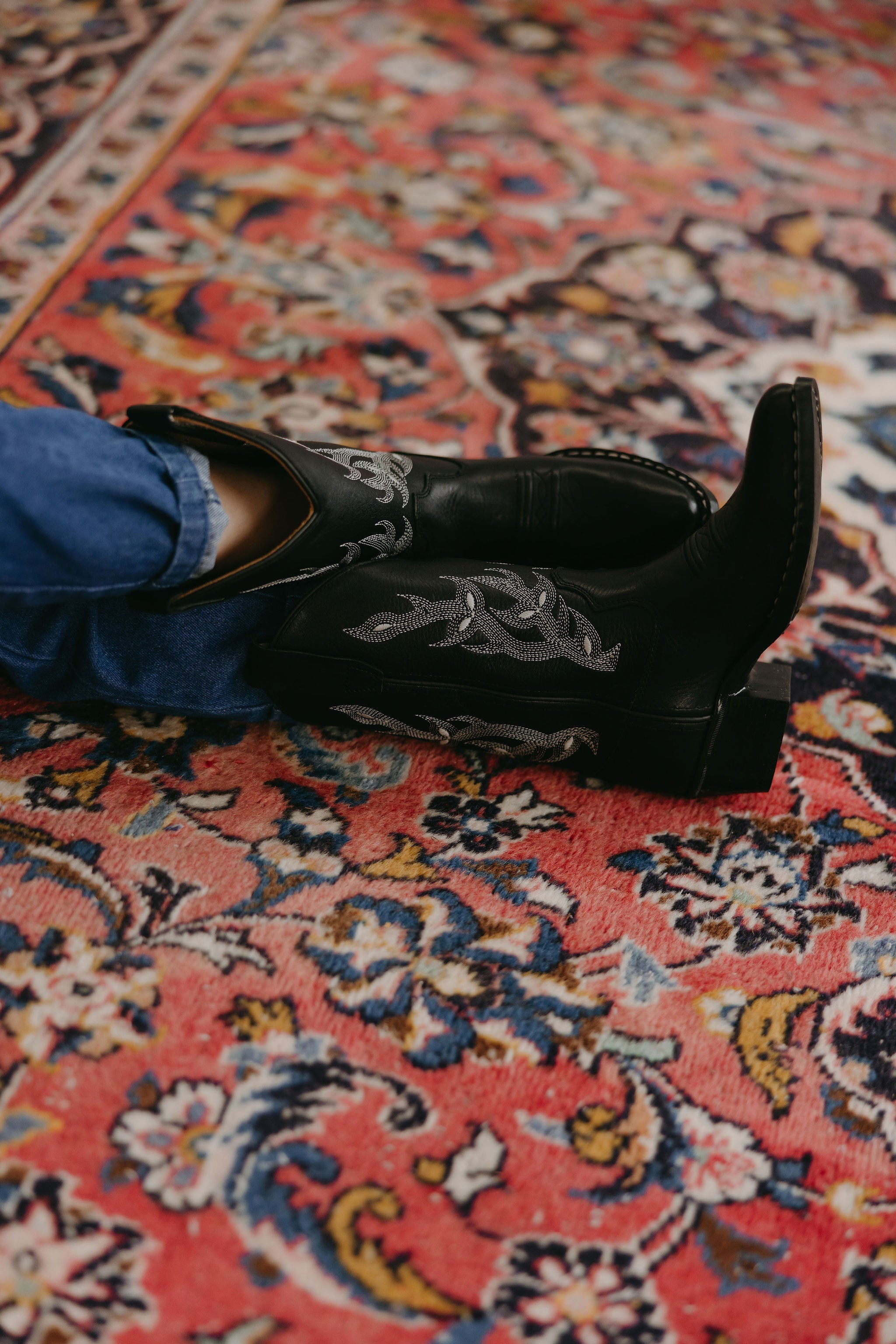 Zwarte  cowboy boots gemaakt voor leer voor kinderen en volwassenen van Bootstock