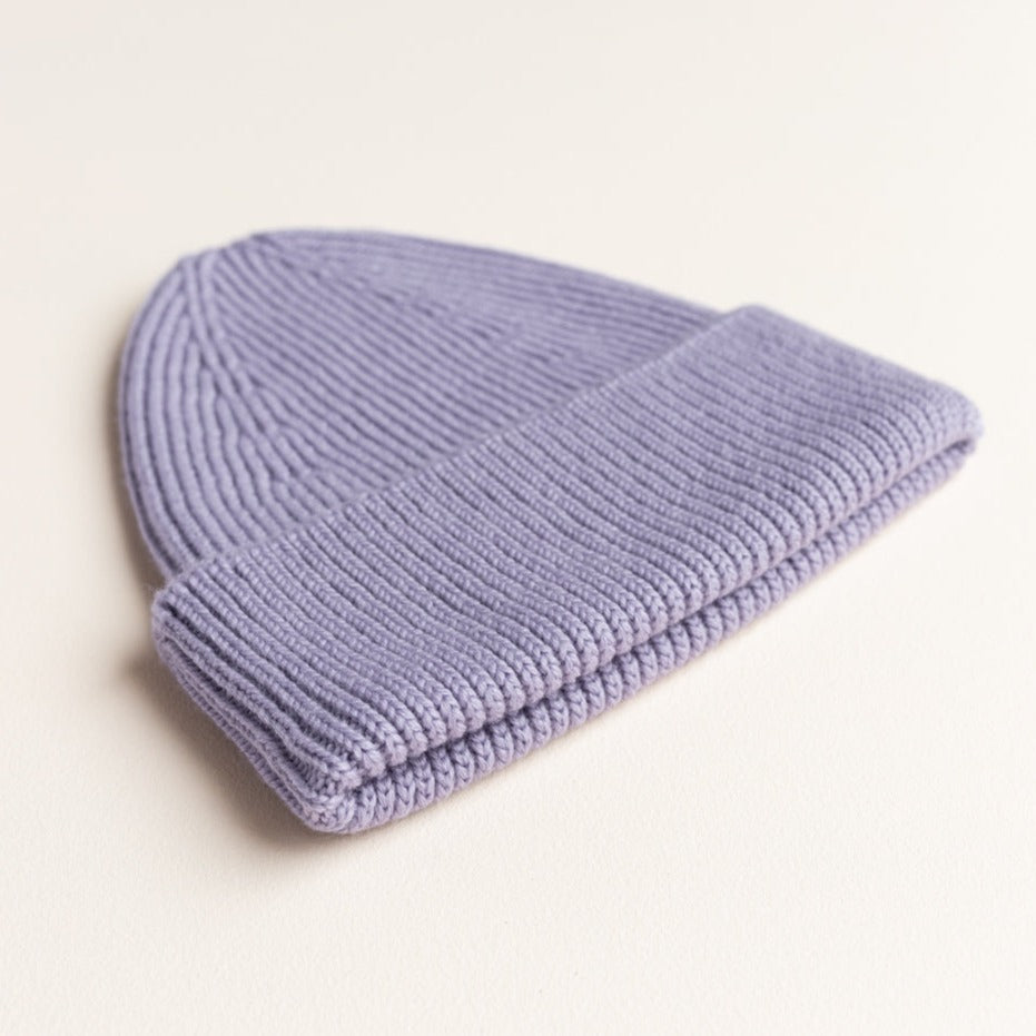 Lila beanie gebreide voor kids van HVID.