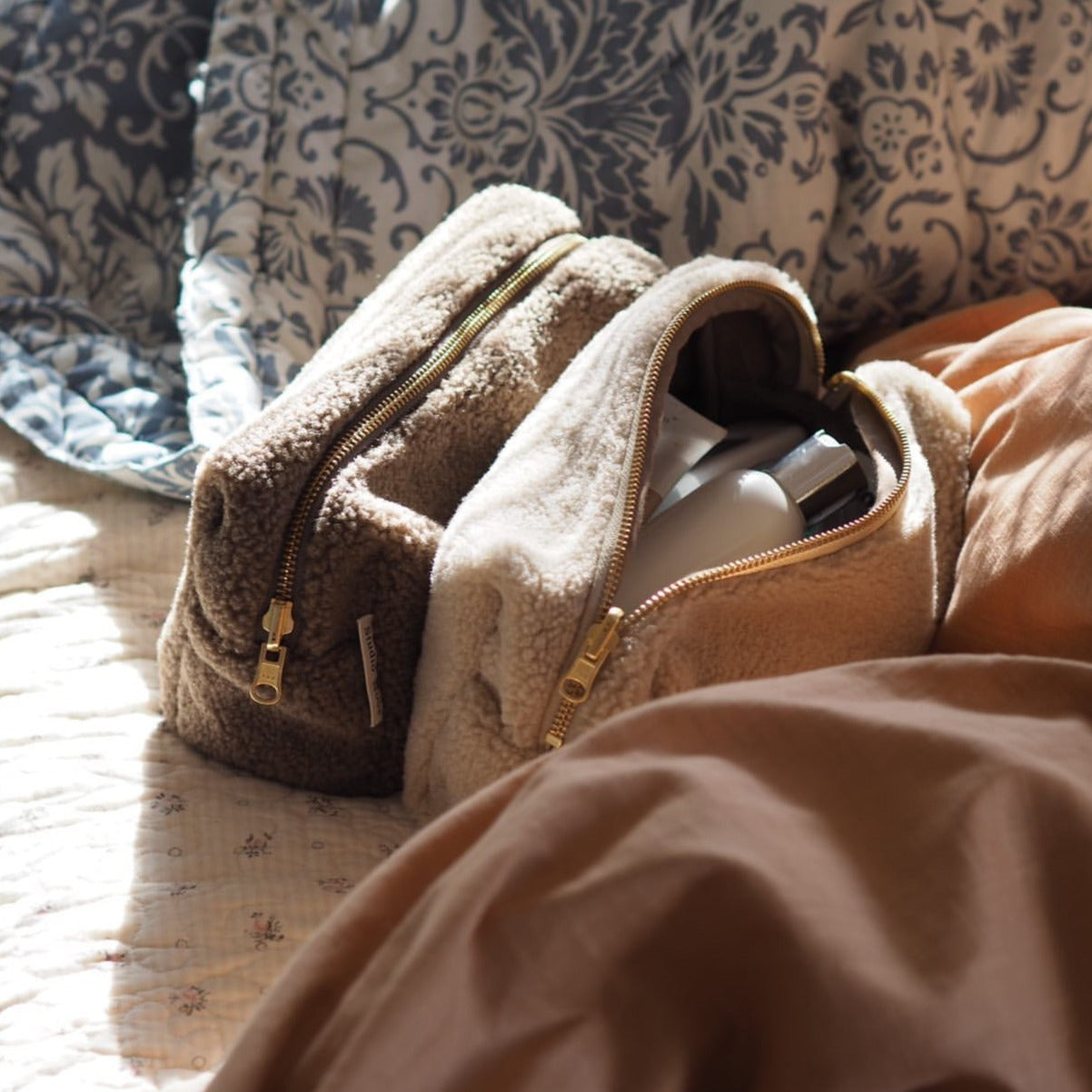 Studio NOOS Etui ecru teddy