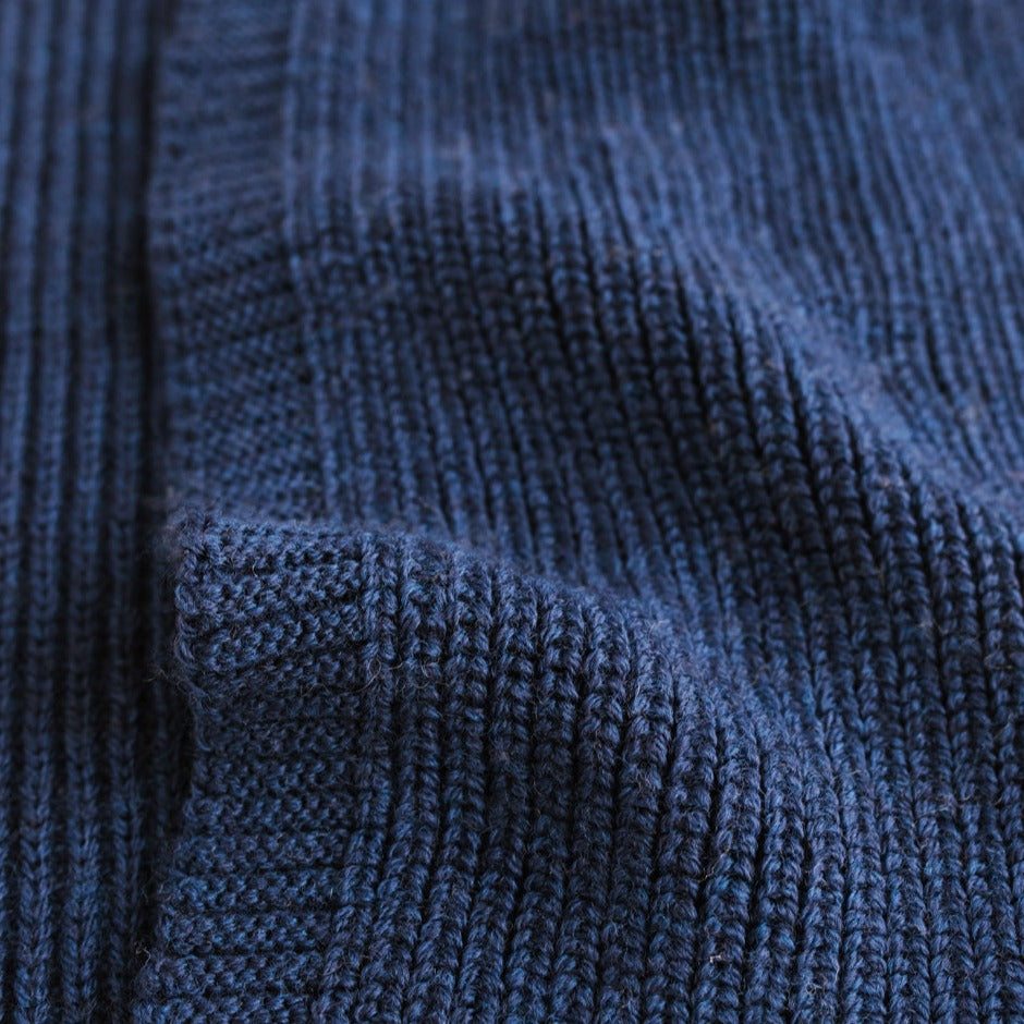 Gebreide sjaal voor baby's kinderen in de kleur blauw van HVID.